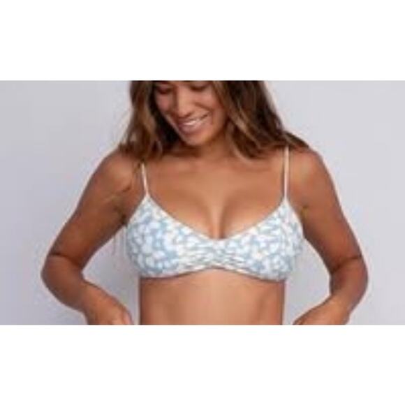 NEW Skatie Bikini Set in Nantucket Print Betsy Top Vera Bottom size Large - Picture 11 of 12